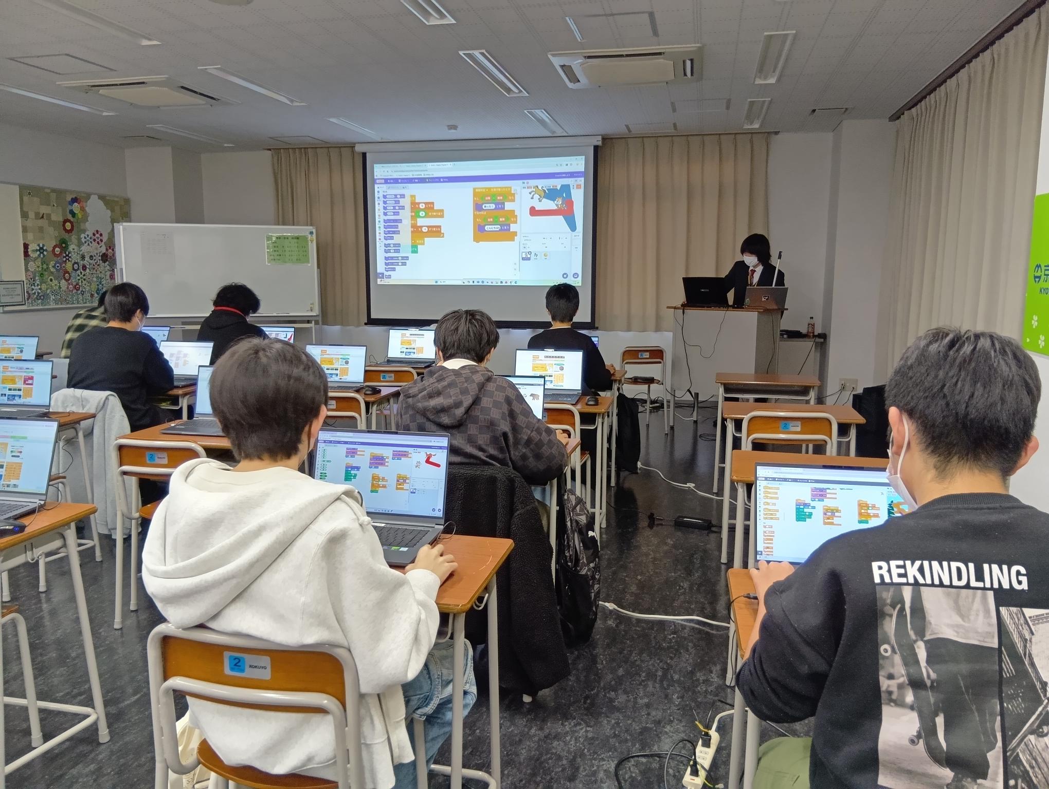 自由な発想での改良に取り組みました。